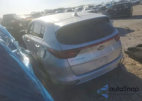 2021 Kia Sportage Lx z USA, uszkodzony, nr VIN KNDPMCAC0M7926294